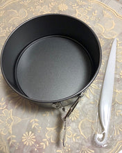 Load image into Gallery viewer, Amagour cake mold, 7-inch non-sticky elastic pan/cheesecake pan/leak-proof cake pan, instant pot accessories 6, 8 quart pressure cooker