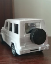 Load image into Gallery viewer, Allhappyya model toy car, plastic off-road vehicle, children's toy model car