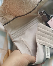 Load image into Gallery viewer, Anshel underwear,Bras Women's Lace Bra Sexy Fashionable No Steel Rim Sexy Bras Adjustable Type Bra