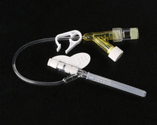 Load image into Gallery viewer, LundaTec Arteriovenous Puncture Needle, Individually Packaged, Single Use