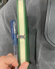 Load image into Gallery viewer, AO LI GEI blank journal,Minimalism Art, Premium Hard Cover Notebook Journal, Gusseted Pocket, Ribbon Bookmark, Extra Thick Ink-Proof Paper 120gsm, San Francisco (Plain, Green)