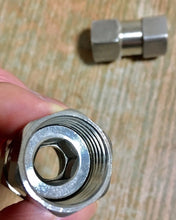 Load image into Gallery viewer, Mocoker metal pipe fittings, 2 304 stainless steel compression fitting ferrules, 5/16" tube outer diameter x 1/4" NPT male thread, straight adapter and double ferrule connection