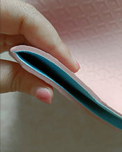 Load image into Gallery viewer, LIORCE Yoga Mat-Classic 1/4 inch thick professional yoga mat, environmentally friendly non-slip fitness exercise mat, exercise mat with straps, suitable for yoga, Pilates and floor exercises