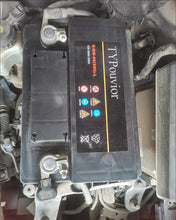 Load image into Gallery viewer, TYPouvior Electric vehicle power battery,Power Inverter 1000W Car Converter with120V AC Outlets, 3.1A USB Ports, Battery Clamps