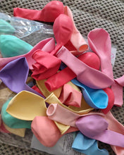 Load image into Gallery viewer, Wellinology party balloon,Balloons Rainbow Set with Balloon Pump