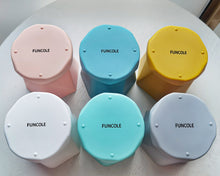 Load image into Gallery viewer, FUNCOLE flowerpot,6 Pcs Plastic Planters Indoor Flower Plant Pots, Mini Flower Seedlings Nursery Pot/Planter/Flower Pot with Pallet, Modern Decorative Gardening Containers