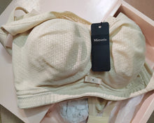 Load image into Gallery viewer, Mirrorin Women's Lingerie Set Lace Matching Bra