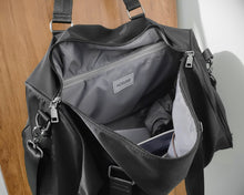 Load image into Gallery viewer, HOSUNF Duffel Bag,Overnight Weekender Travel Duffle for Men Women Water-proof & Tear Resistant