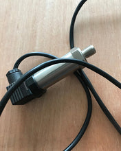 Load image into Gallery viewer, HonenF pressure sensor with connector-1/8 inch 27 NPT threaded stainless steel 100 PSI pressure sensor, suitable for oil, fuel, air, water