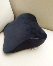 Load image into Gallery viewer, FT-BH Vehicle headrest, Car Seat Neck Pillow, Headrest Cushion for Neck Pain Relief&Cervical Support with 2 Adjustable Straps and Washable Cover,100% Pure Memory Foam and Ergonomic Design(Black Car Neck Pillow)