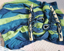 Load image into Gallery viewer, Seeye hammock,Camping Hammock Single & Double Portable Hammock Ultralight Nylon Parachute Hammocks with 2 Hanging Straps for Backpacking, Travel, Beach, Camping, Hiking, Backyard