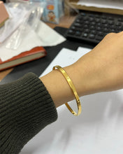 Load image into Gallery viewer, Ataraxia bracelet,Women's 18k Gold Plated Stackable Bangle Bracelet Hinged Oval-Shape Slip-On