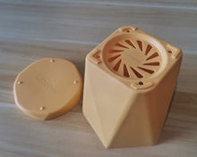 Load image into Gallery viewer, Ufoabyy flowerpot,Small Plastic Plant Flower Pot with Saucers, Seedlings Nursery Pots Planter with Pallet Planting Gardening Containers