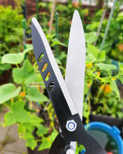 Load image into Gallery viewer, Gardening shears, garden hedge shears, for trimming borders, boxwoods and shrubs, hedge shears and scissors with comfortable handles, 21-inch carbon steel shrub cutter