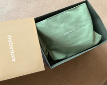 Load image into Gallery viewer, AXIBAQAQ Smoothing Shapewear Bra, with Front-to-Back Smoothing