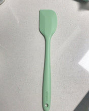 Load image into Gallery viewer, cookstyle Non-Stick Heat Resistant Silicone Spatula Set, Small & Large Spatulas