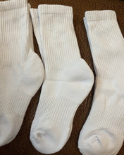 Load image into Gallery viewer, ODEUIAOD socks, men's and women's recreational sports socks, pure cotton comfort