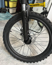 Load image into Gallery viewer, ANKECYC Mountain Bike,High Timber Youth/Adult Mountain Bike, Aluminum and Steel Frame Options, 7-21 Speeds Options, 24-29-Inch Wheels, yellow