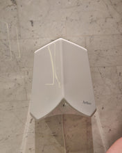 Load image into Gallery viewer, Arthaxi hand dryer, non-contact automatic high-speed hand dryer for commercial and domestic use