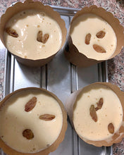 Load image into Gallery viewer, Ruiioo baking paper cups, natural odorless cupcake liner Standard greaseproof paper muffin baking cups 20