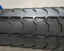 Load image into Gallery viewer, TourYuet portable folding sports seat, folding retractable seat, foldable lightweight retractable stool, suitable for fishing, camping, hiking, outdoor travel, garden barbecue, load-bearing 400 pounds