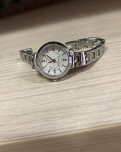 Load image into Gallery viewer, ZOTEDA watch, ladies round dress watch, stainless steel model