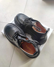 Load image into Gallery viewer, Yigoo shoes,Women's Flat Ankel Lace-up Bootie - Leather Oxfords Vintage Shoes