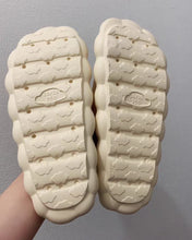 Load image into Gallery viewer, CrescentBay slippers,Open Toe Slippers for Women|Womens Cute  Bear    |flip Flops Indoor House Thong Slide