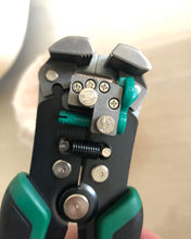 Load image into Gallery viewer, dianman wire stripper/cutter, suitable for solid and stranded AWG wire, heavy duty self-adjustable