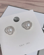 Load image into Gallery viewer, K&H JWL earrings, "Lovely Rose" high-polished 925 sterling silver earrings with 7mm natural freshwater pearls
