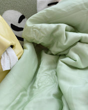 Load image into Gallery viewer, yurlisa Quilt,Knit Blanket King Size Summer Lightweight Soft Breathable Cozy