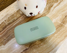 Load image into Gallery viewer, Nopain refrigerator ice cube mold, silicone ice cube tray, with ice cube storage container