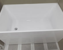 Load image into Gallery viewer, Kiseely bathtub 60" modern alcove acrylic bathtub with left drain and overflow, white