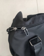 Load image into Gallery viewer, HOSUNF Duffel Bag,Overnight Weekender Travel Duffle for Men Women Water-proof & Tear Resistant