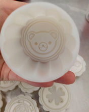 Load image into Gallery viewer, FairySoul pastry mold, non-stick silicone used to make cup cakes/eggs/chocolate/puddings, etc., with 4 different models