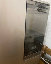 Load image into Gallery viewer, xiaoman water dispenser can adjust the temperature, heat and cool, and make coffee. Water out quickly.