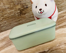 Load image into Gallery viewer, Nopain refrigerator ice cube mold, silicone ice cube tray, with ice cube storage container