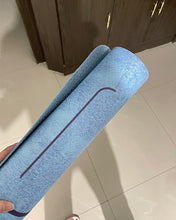 Load image into Gallery viewer, LIORCE Yoga Mat-Classic 1/4 inch thick professional yoga mat, environmentally friendly non-slip fitness exercise mat, exercise mat with straps, suitable for yoga, Pilates and floor exercises