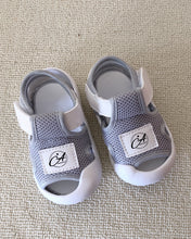 Load image into Gallery viewer, Baby shoes, boys and girls, baby shoes, non-slip rubber soles, toddlers, infants and toddlers, toddler shoes