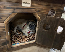 Load image into Gallery viewer, FAMEFAME kennel, fine wooden house kennel, natural wood