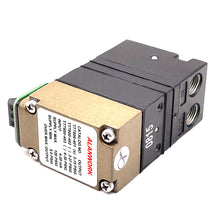 Load image into Gallery viewer, ALANWORK Product image Control valve for regulating gas and liquid flow,Straight Push Control Valve Plastic Air Flow Speed Regulator Quick Connect Fittings Inline Pneumatic Valve for Fuel Gas Liquid Air