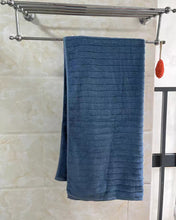 Load image into Gallery viewer, Zaaqii Bath Towels , Cotton Made , Highly Absorbent Bath Towels Set - Blue