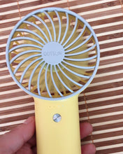 Load image into Gallery viewer, OOTSUN portable fan, portable mini personal fan with mobile power supply | USB rechargeable 2600mAh battery | Handheld desk fan