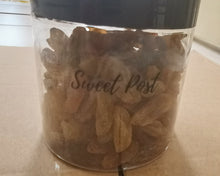 Load image into Gallery viewer, Fruit snack food, no added sugar raisins, natural sweet gluten-free dried fruits, no added sugar-sealed bottle