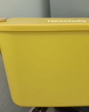 Load image into Gallery viewer, Haootadiy Plastic Storage Box, Stackable Storage Case with Handle (Yellow)