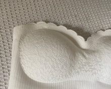 Load image into Gallery viewer, DBECK -Comfortable Bras,Soft and Light Basic Bras for Women