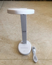 Load image into Gallery viewer, vacill Foldable LED Desk Lamp, 3 Lighting Modes with 5 Brightness Levels and 40-minute Timer - 32 LEDs