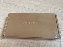 Load image into Gallery viewer, Joseph Jonas precision screwdriver set, 33 in 1 magnetic screwdriver tool set, electrical and electronic product repair and replacement tool set