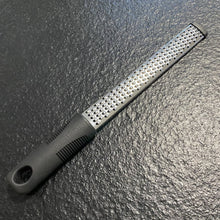 Load image into Gallery viewer, LITANYN Cheese graters,Professional Cheese Graters for Kitchen Stainless Steel Handheld