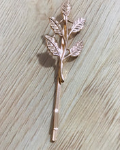 Load image into Gallery viewer, Lawie hair clips, golden leaf hair clips, metal hair clips for girls' hair, women's headdress gifts